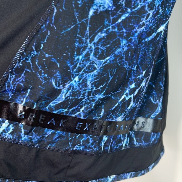 Reitmans Hyba Activewear Long Sleeve Top Blue Black Marble Mesh Thumb Holes M - Picture 7 of 14